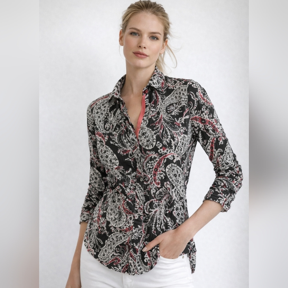 New Cino Paisley Print Cotton Top Crinkle Button Down front closure